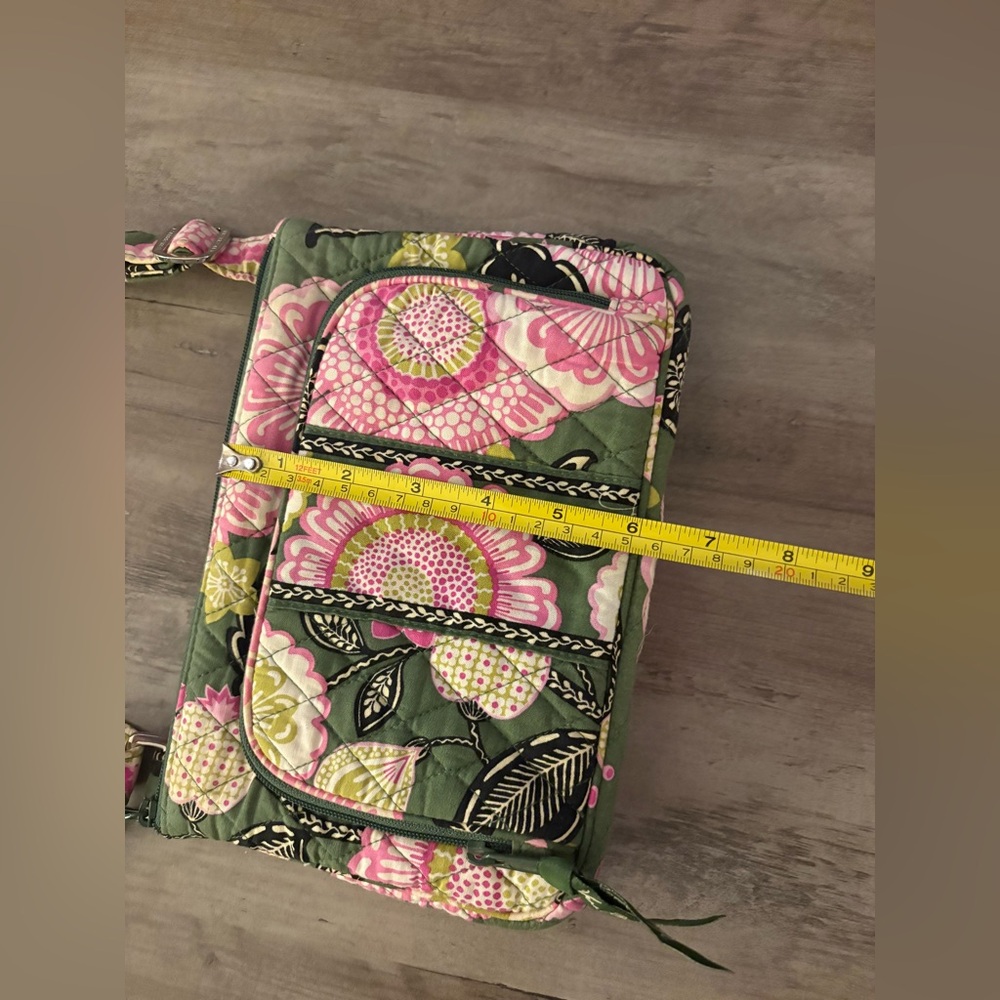 Vera Bradley Crossbody Bag - Picture 7 of 9